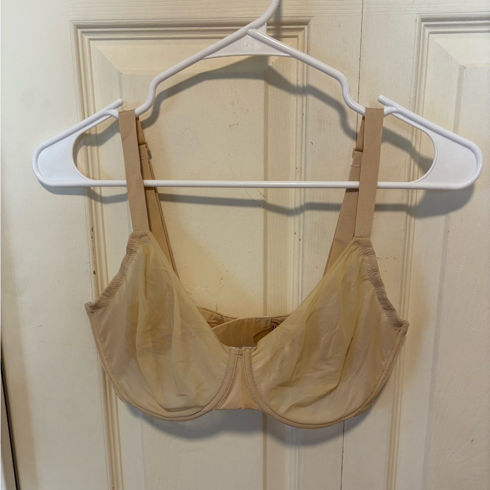 SKIMS Sheer Sculpt Underwire 34DDD